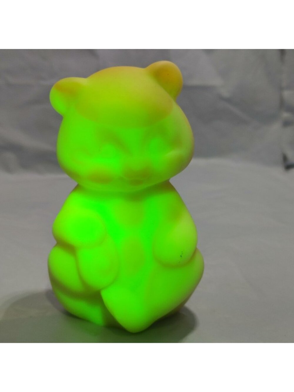 Fenton Sitting Bear Glass Burmese Satin Figurine 5151 Vintage Collectible Decor